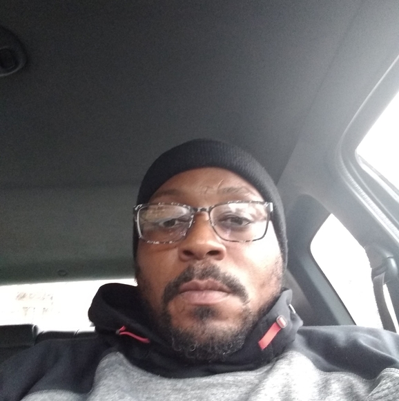 Meet your Posher, David - Picture 1 of 1